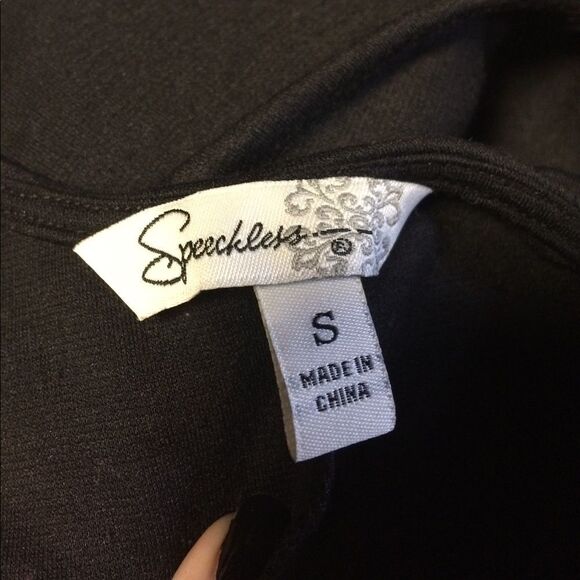 Speechless black dress   - Picture 3 of 6